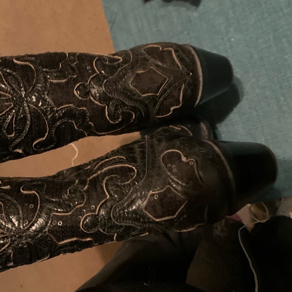 Women’s corral cowboy boots - Picture 5 of 5